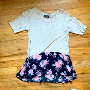 Papermoon floral shirt size XS